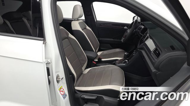 Volkswagen T-Roc 2.0 TDI Prestige 2021 — фото 26