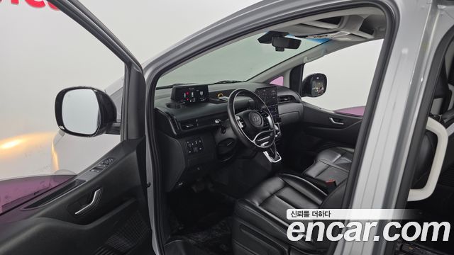 Hyundai Staria 4WD Tourer 9-Seater Modern 2022 — фото 10