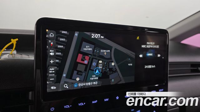 Hyundai Staria 4WD Tourer 9-Seater Modern 2022 — фото 18