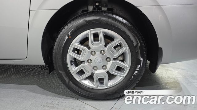 Hyundai Staria 4WD Tourer 9-Seater Modern 2022 — фото 21