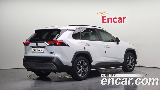 Toyota RAV4 (V) 2,5 4WD Hybrid LTD 2024 — фото 2