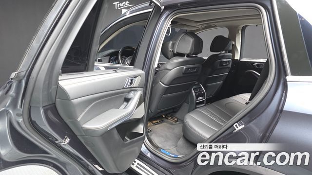 BMW X5 (G05) xDrive 45e xLine 2022 — фото 26