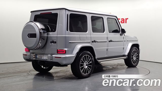 Mercedes-Benz G-Class (W463b) G400d 2024 — фото 2