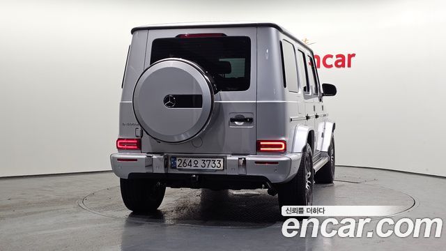 Mercedes-Benz G-Class (W463b) G400d 2024 — фото 4