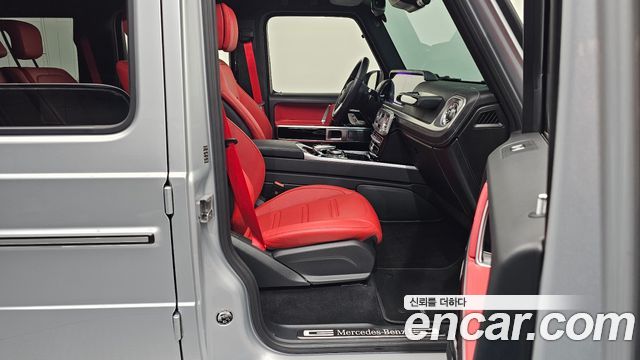 Mercedes-Benz G-Class (W463b) G400d 2024 — фото 11