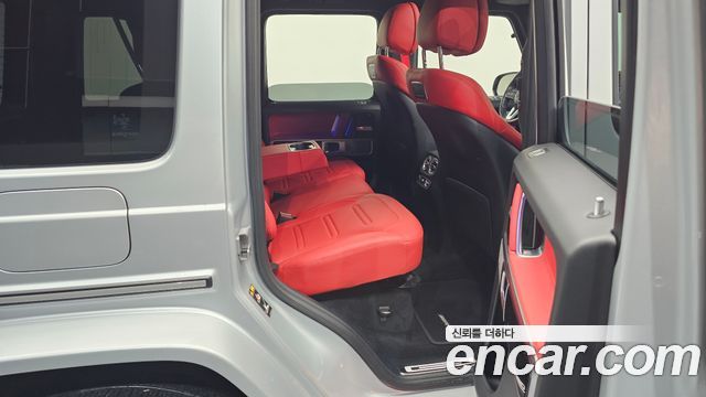 Mercedes-Benz G-Class (W463b) G400d 2024 — фото 12