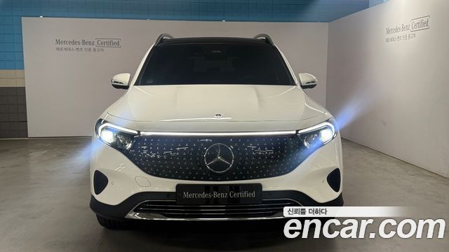 Mercedes-Benz EQB (X243) EQB300 4MATIC 2024 — фото 3