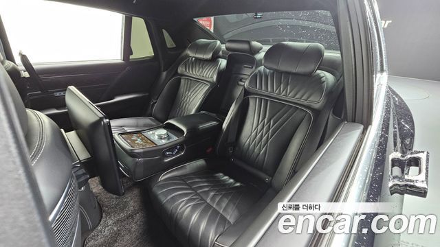 Genesis G90 (RS4) Gasoline 3.5 Turbo AWD 2022 — фото 12