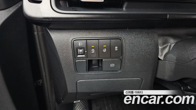 Hyundai Staria Cargo 3-Seater Modern 2023 — фото 17