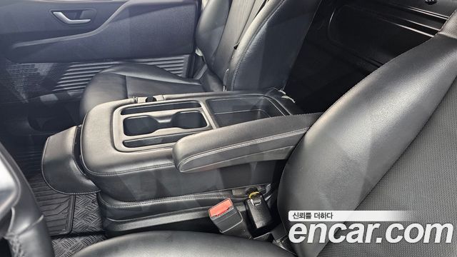 Hyundai Staria Cargo 3-Seater Modern 2023 — фото 30