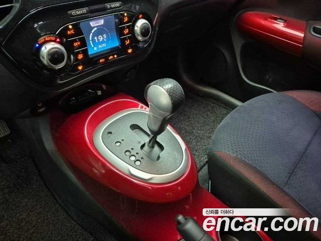 Nissan Juke 1.6 SV F15 2014 — фото 8