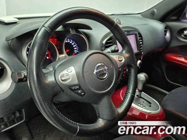 Nissan Juke 1.6 SV F15 2014 — фото 9