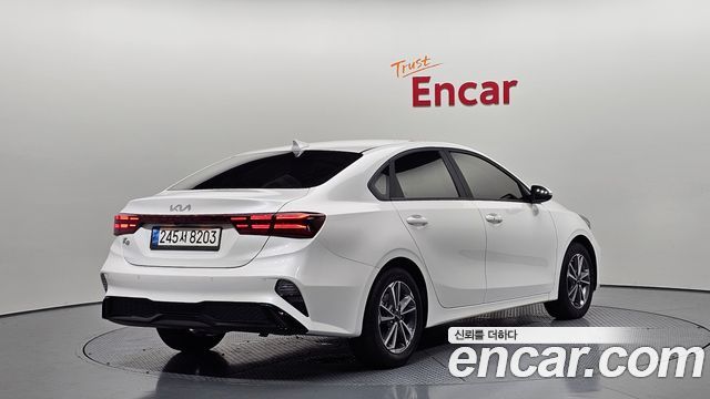 Kia K3 (II) 1.6 Prestige 2022 — фото 2