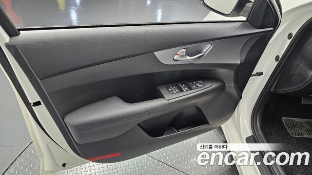 Kia K3 (II) 1.6 Prestige 2022 — фото 24