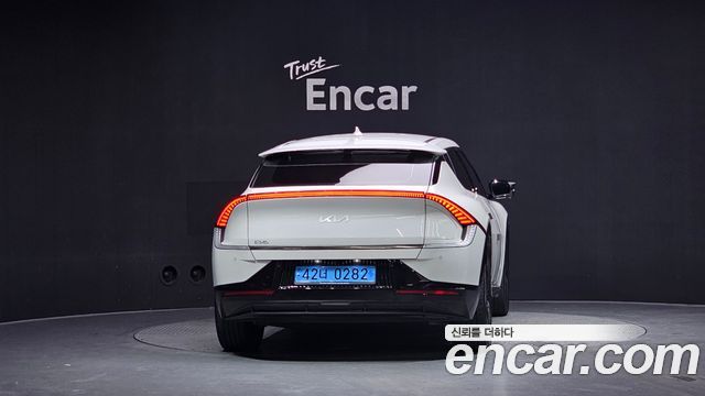Kia EV6 Long Range Earth 2022 — фото 4