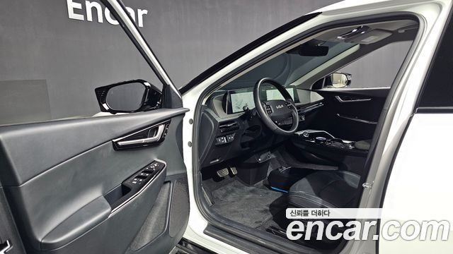 Kia EV6 Long Range Earth 2022 — фото 10