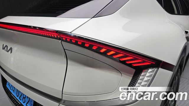 Kia EV6 Long Range Earth 2022 — фото 29