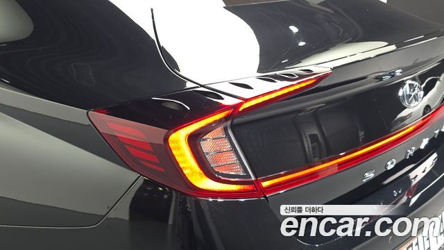 Hyundai Sonata (DN8) 2.0 Premium Plus 2022 — фото 23