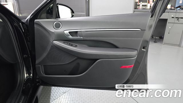 Hyundai Sonata (DN8) 2.0 Premium Plus 2022 — фото 25