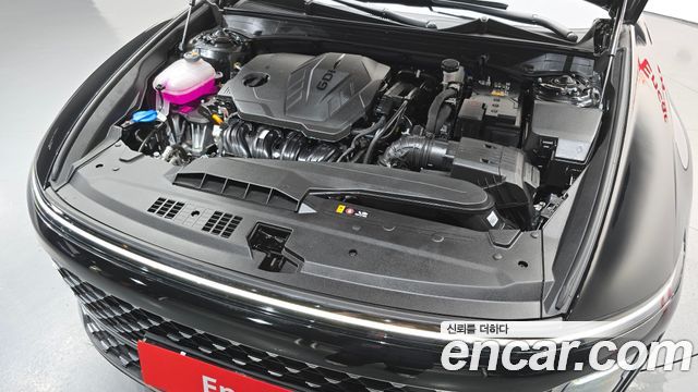 Hyundai Grandeur (GN7) 2,5 Gasoline 2WD Premium 2026 — фото 6