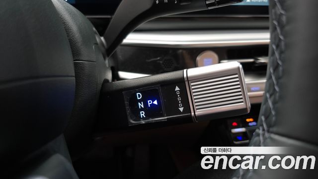 Hyundai Grandeur (GN7) 2,5 Gasoline 2WD Premium 2026 — фото 9