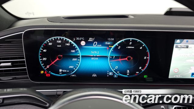 Mercedes-Benz GLS-Class (X167) GLS400d 4MATIC 2022 — фото 8