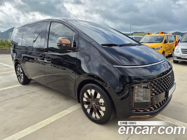 Hyundai Staria Lounge 9-Seater Inspiration 2024 — фото 5