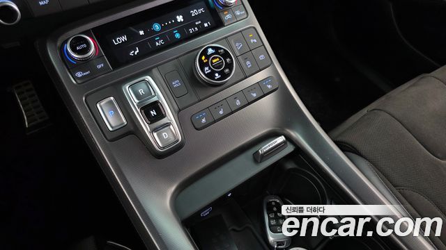 Hyundai Palisade Gasoline 3.8 4WD Calligraphy Black Edition 2024 — фото 9