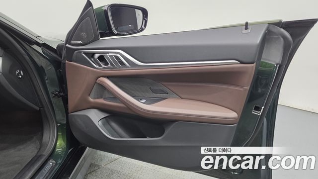 BMW 4 Series (G22) 420i M Sport Performance Gran Coupe 2024 — фото 24