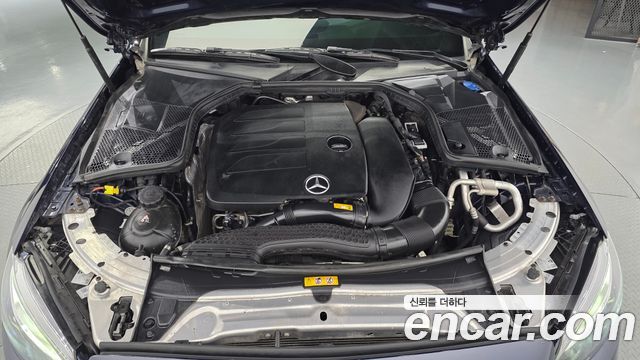 Mercedes-Benz C-Class (W205) C200 AMG Line 2021 — фото 6