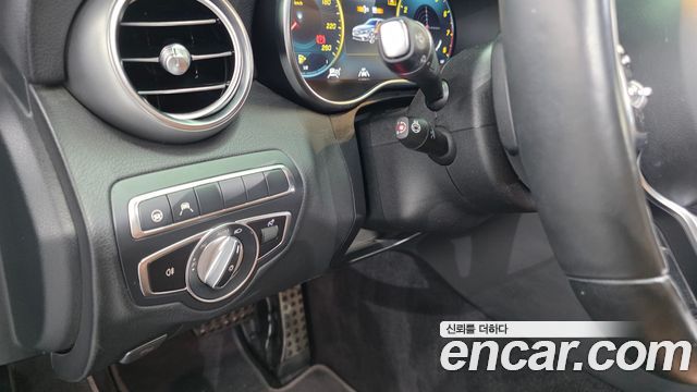 Mercedes-Benz C-Class (W205) C200 AMG Line 2021 — фото 19