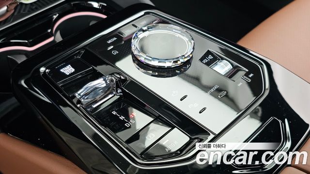 BMW 5 Series (G60) 530i xDrive M Sport Pro Special Edition 2025 — фото 9