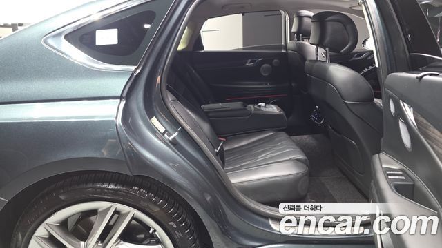 Genesis G80 (RG3) Gasoline 3.5 Turbo AWD 2025 — фото 15