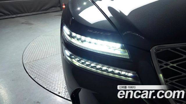 Genesis G80 (RG3) Gasoline 3.5 Turbo AWD 2025 — фото 28