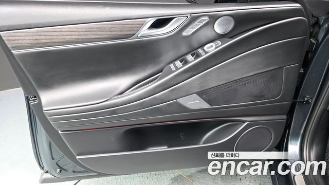 Genesis G80 (RG3) Gasoline 3.5 Turbo AWD 2025 — фото 30