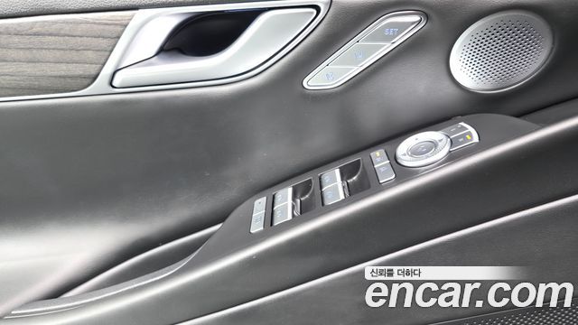 Genesis G80 (RG3) Gasoline 3.5 Turbo AWD 2025 — фото 34