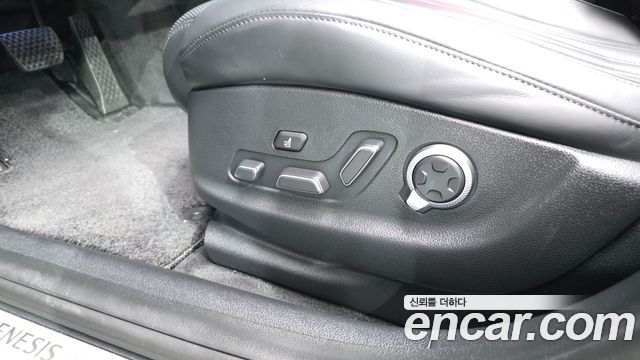 Genesis G80 (RG3) Gasoline 3.5 Turbo AWD 2025 — фото 40