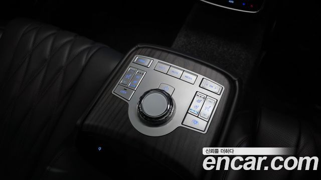 Genesis G80 (RG3) Gasoline 3.5 Turbo AWD 2025 — фото 42