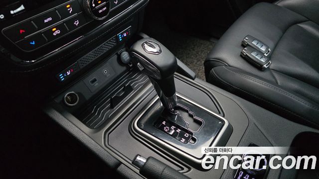 KG Mobility (SsangYong) Rexton Sports Khan Diesel 2.2 4WD Professional X (5-Link) 2019 — фото 9