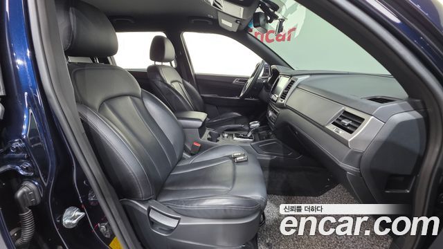 KG Mobility (SsangYong) Rexton Sports Khan Diesel 2.2 4WD Professional X (5-Link) 2019 — фото 10