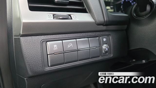 KG Mobility (SsangYong) Rexton Sports Khan Diesel 2.2 4WD Professional X (5-Link) 2019 — фото 17