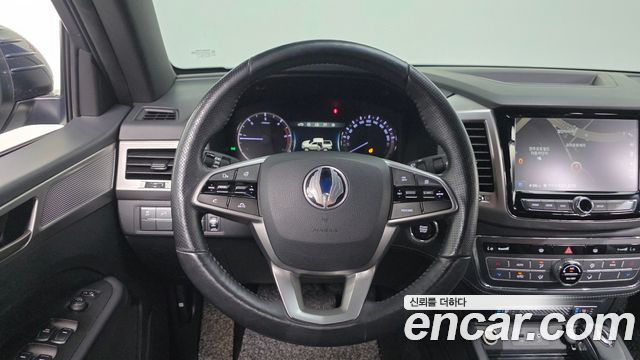 KG Mobility (SsangYong) Rexton Sports Khan Diesel 2.2 4WD Professional X (5-Link) 2019 — фото 18