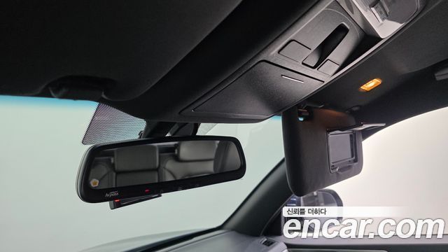 KG Mobility (SsangYong) Rexton Sports Khan Diesel 2.2 4WD Professional X (5-Link) 2019 — фото 21