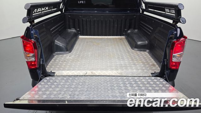 KG Mobility (SsangYong) Rexton Sports Khan Diesel 2.2 4WD Professional X (5-Link) 2019 — фото 36