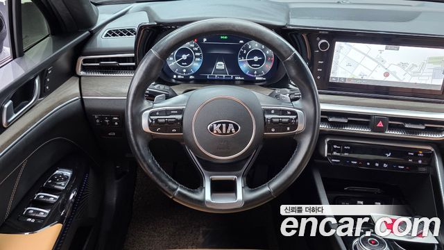 Kia K5 (III) 2.0 Signature 2021 — фото 13