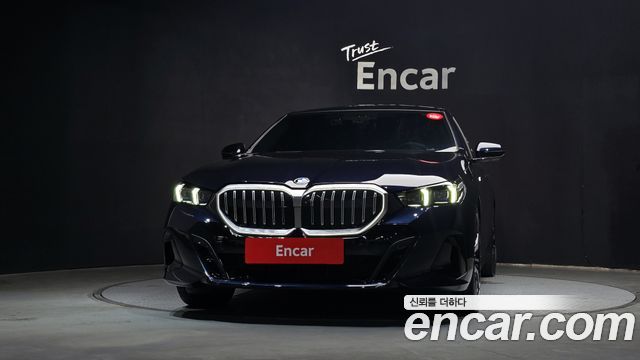 BMW 5 Series (G60) 530i xDrive M Sport 2024 — фото 3