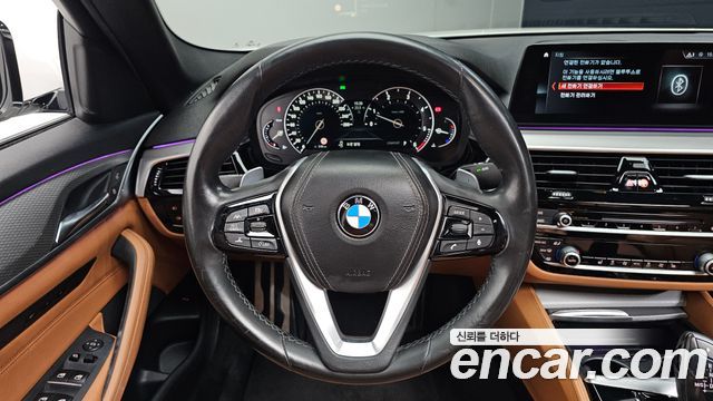 BMW 5 Series (G30) 520d M Sport Special Edition 2018 — фото 13