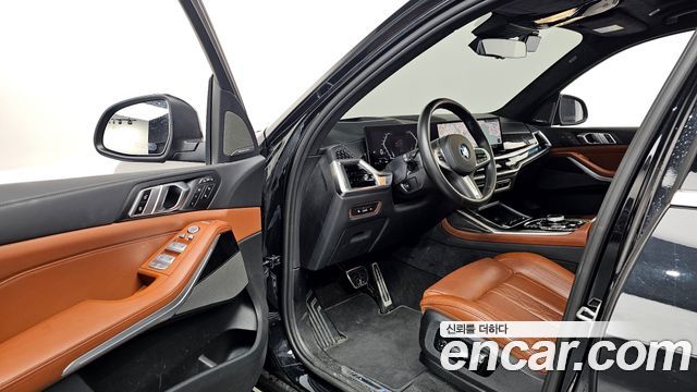 BMW X7 (G07) xDrive 40i M Sport 6STR 2025 — фото 10