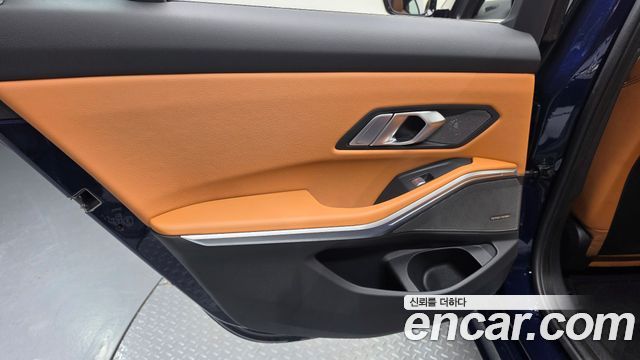 BMW 3 Series (G20) 320i M Sport 2025 — фото 25