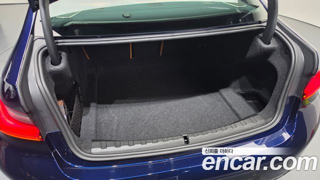BMW 3 Series (G20) 320i M Sport 2025 — фото 31
